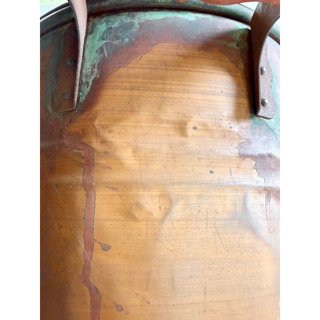 Copper Antique Primitive Copper Wash Tub Boiler W/ Lid & Wood Handles – 23" For Sale - Image 8 of 12