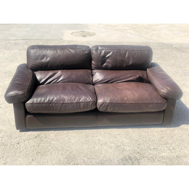Brown Chocolate Leather 3-Seat Sofas by Tito Agnoli for Poltrona Frau, 1970s, Set of 2 For Sale - Image 8 of 14