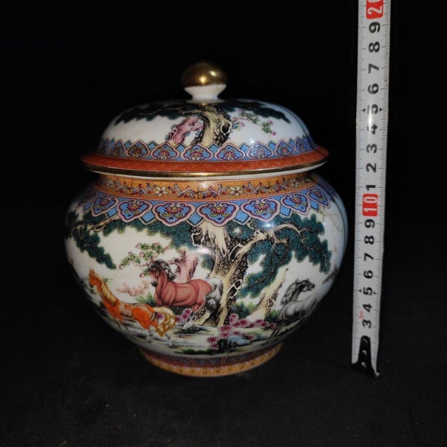 Pair of Chinese Famille Rose Porcelain Covered Jars With Eight Horses Motif For Sale - Image 4 of 9