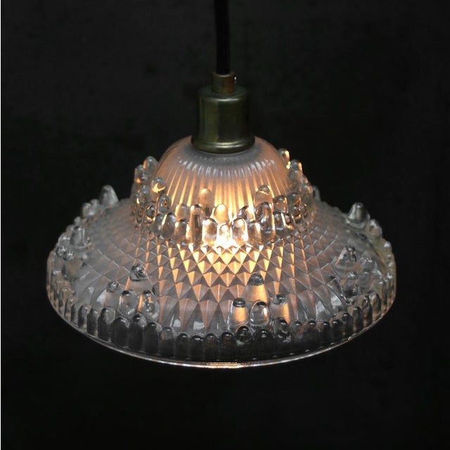 French Art Deco Brass and Etched Clear Glass Pendant Light, 1920s For Sale - Image 6 of 8