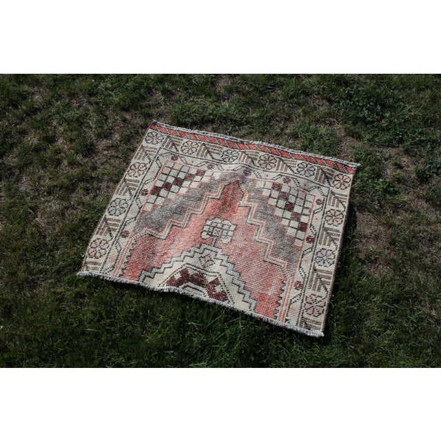 size: 2.4 X 2.8 Ft ( 73 x 86 cm ) 29 X 34 Inches color: multi color material: 100% wool all rugs are handwoven by...