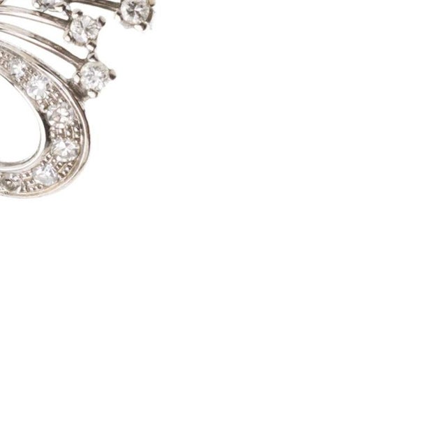 19.2k Gold and Diamond Brooch For Sale - Image 5 of 6
