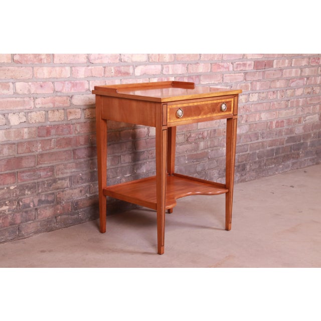 English Beacon Hill Collection Federal Style Banded Mahogany Nightstand For Sale - Image 3 of 13
