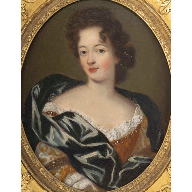 Three Portraits of The Princesses of Bourbon, Oil on Canvases, 18th Century, Framed For Sale - Image 7 of 15