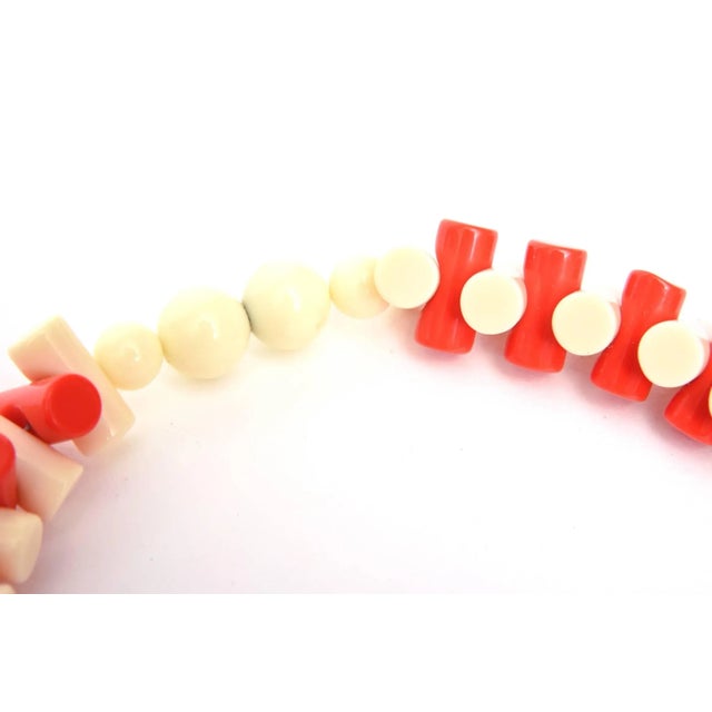 1990s 1990s French Sculptural Resin Necklace For Sale - Image 5 of 9