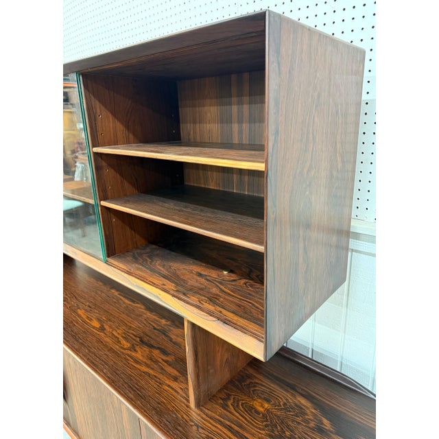 Mid-Century Danish Modern Rosewood Sideboard W/Hutch Top For Sale - Image 9 of 14