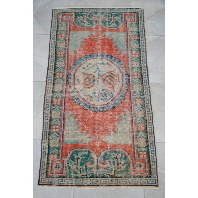 Turkish Hand Knotted Small Rug Distressed Doormat Kitchen Entrtyway Deco - 2′4″ × 4′4″ For Sale - Image 12 of 16