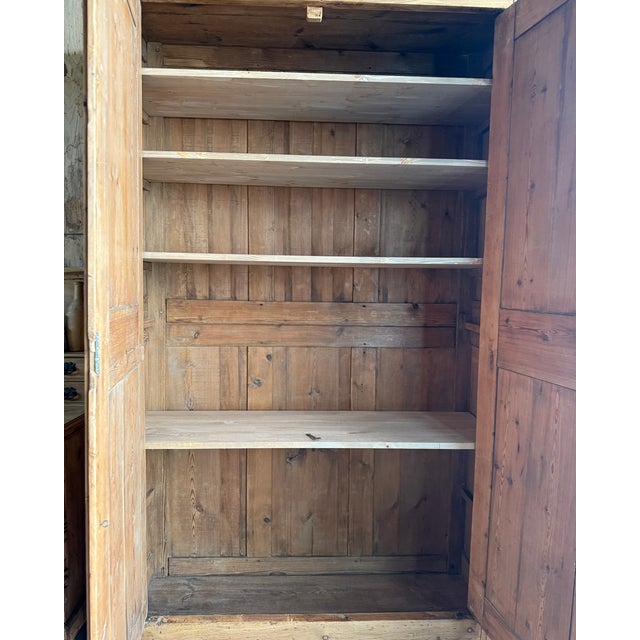 Antique Linen Cupboard in Pine For Sale - Image 11 of 15