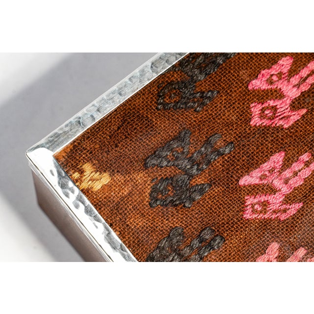 Wonderful Vintage Peruvian Keepsake Box Pre-Columbian Peru Textile Sterling Silver Wood Jewelry Desk Home Decor For Sale - Image 4 of 15