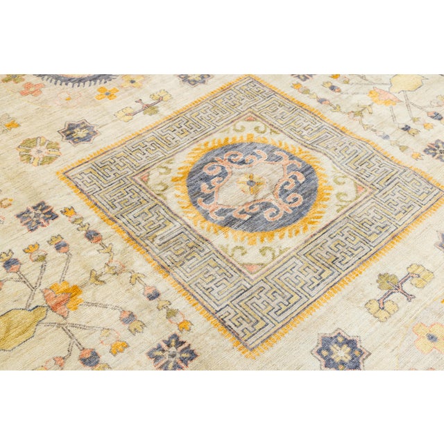Modern Khotan Style Hand-Knotted Wool Rug Neutral & Ochre Transitional 10x14 For Sale - Image 10 of 12
