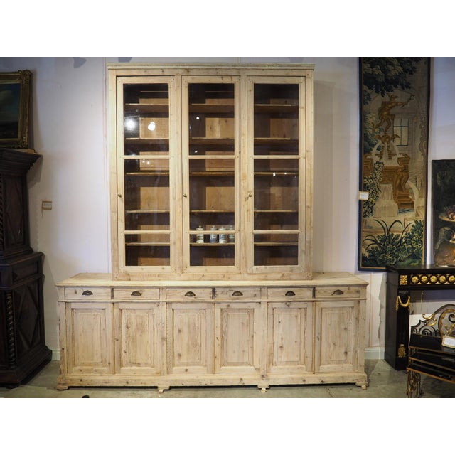 A Grand French Antique Scaped Pine Bibliotheque Vitrine Deux Corps, Circa 1900 For Sale - Image 18 of 18