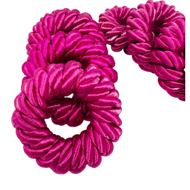 Vintage 90s Hot Pink Fabric Napkin - Rings (Set of 8) For Sale - Image 9 of 10