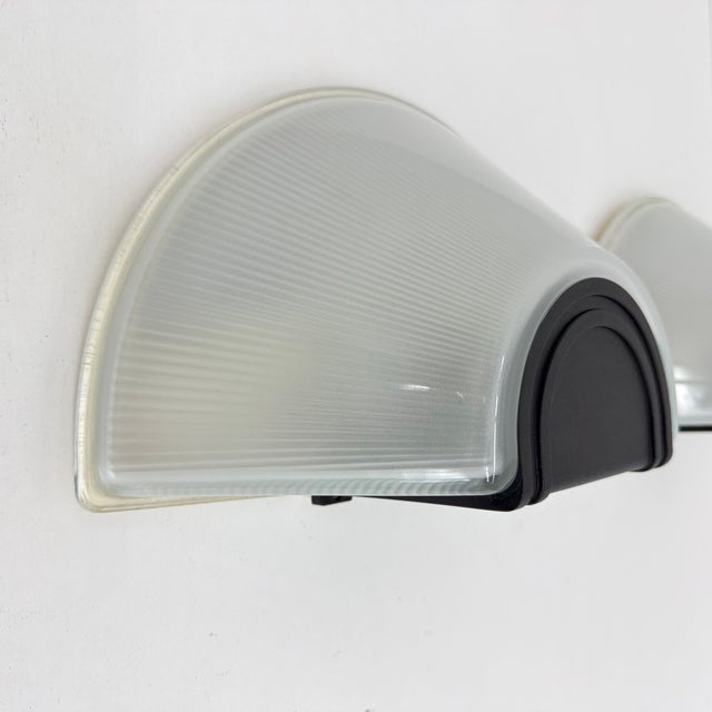 Glass Prisma Wall Lamps by MEGA, 1980s, Italy, Set of 2 For Sale - Image 16 of 18
