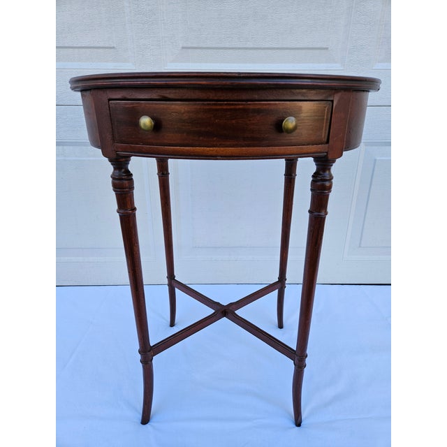 Early 20th Century Georgian Style Oval Mahogany Side Table For Sale - Image 13 of 18