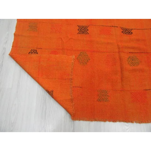 Mid 20th Century Vintage Turkish Orange Kilim Rug - 5'10" x 10' For Sale - Image 5 of 6