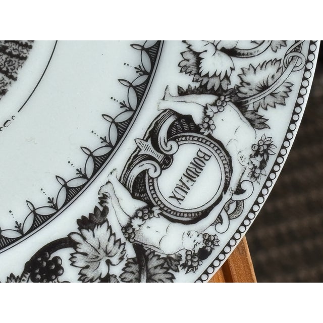 Late 20th Century Haviland Limoges French Luncheon Plates From Chateau Loudenne in Medoc France - Set of 10 For Sale - Image 9 of 10
