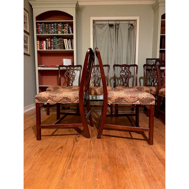 Traditional 1980s 8 Elegant Baker Furniture Historic Charleston Collection Georgian Style Chairs For Sale - Image 3 of 12