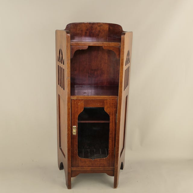 Jugendstil Gramophone and Record Storage Cabinet, Austria, 1910s For Sale - Image 3 of 8