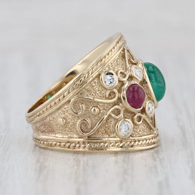 2010s Vintage Ornate Emerald Ruby Diamond Ring 14k Yellow Gold Size 6.25 For Sale - Image 5 of 8