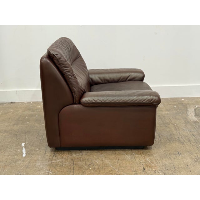De Sede 1970s De Sede Vintage Leather Lounge Chair - Ds63 - Chocolate Brown Patinated Leather For Sale - Image 4 of 12