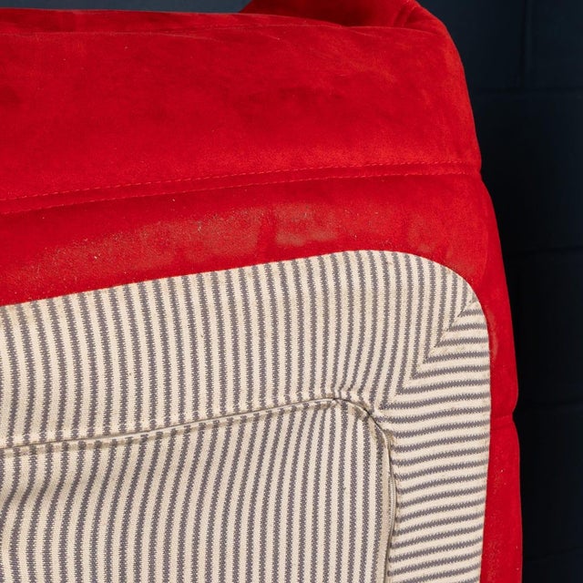 Vintage Togo Three-Seater Sofa in Red by Michel Ducaroy for Ligne Roset, 1973 For Sale - Image 11 of 18