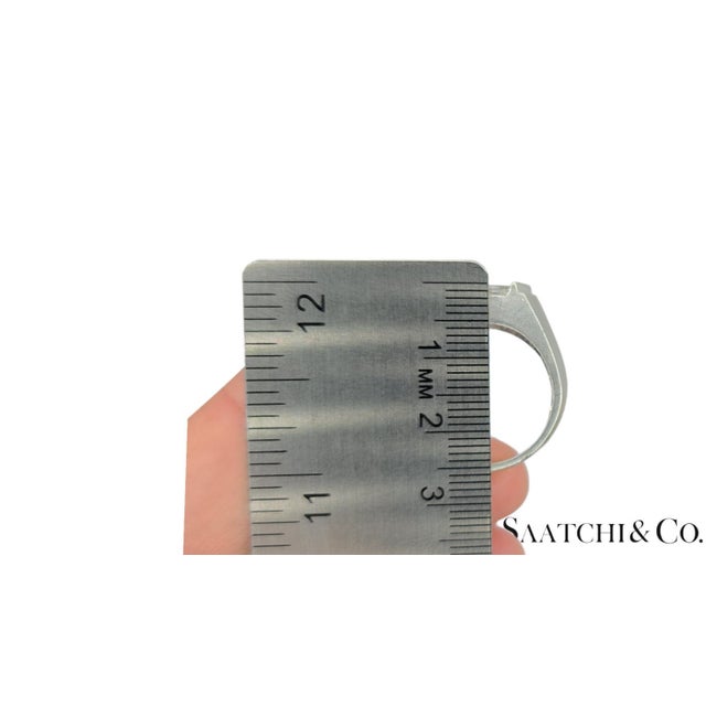 Metal 18k(750) White Gold - Lab Created Diamond Illusion Setting Emerald Shape: Ring For Sale - Image 7 of 7