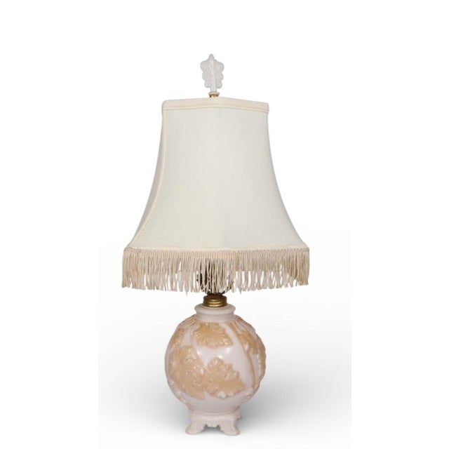 Glass Mid 20th Century Ivory Alladin Alacite Art Deco Table Lamp For Sale - Image 7 of 10