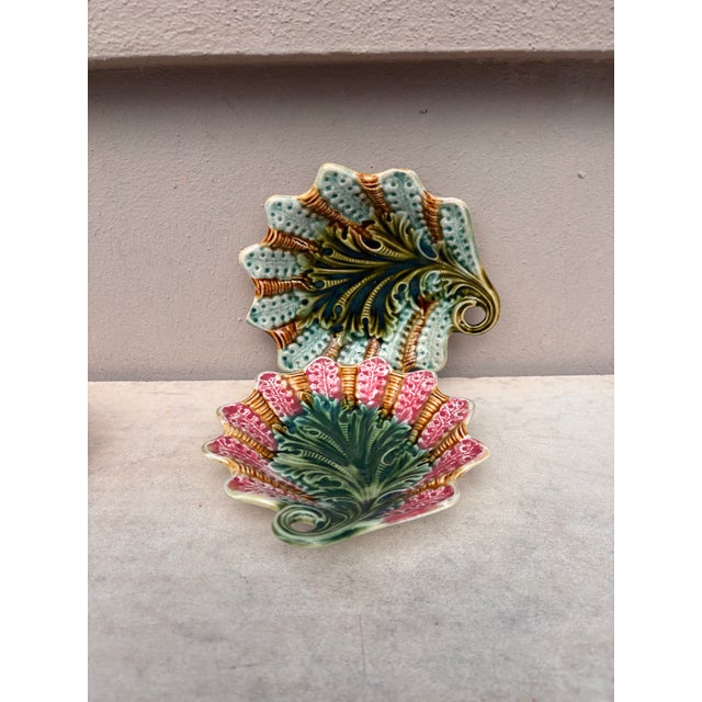 Late 19th Century 1890s French Majolica Dish Leaf Onnaing For Sale - Image 5 of 5