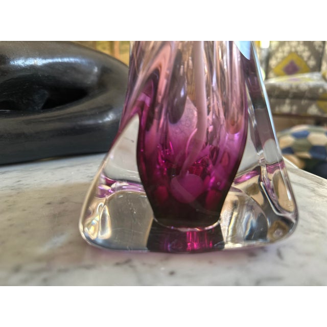 Mid-Century Modern Crystal Table Lamp with Amethyst Base from Val Saint Lambert, 1955 For Sale - Image 12 of 18