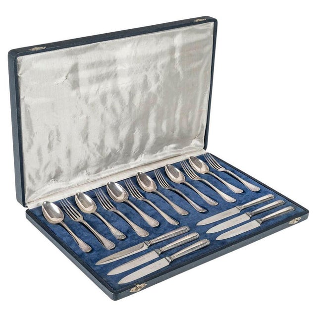 Metal Dessert Service attributed to Christofle, 19th Century, Set of 18 For Sale - Image 7 of 7