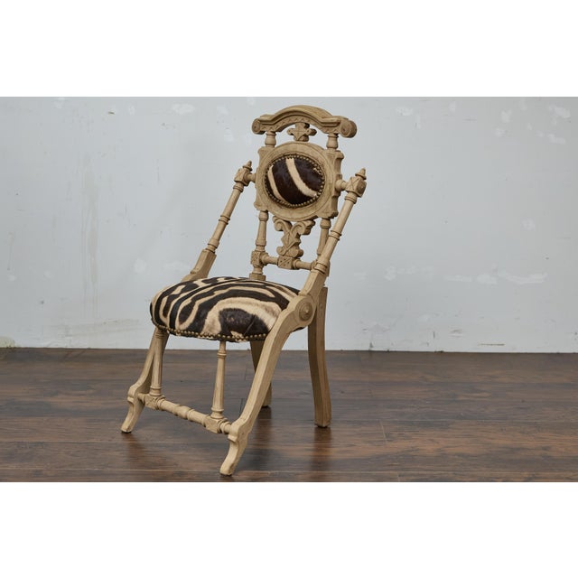 English 1880s Aesthetic Movement Carved Oak Chair with Zebra Upholstery For Sale In Atlanta - Image 6 of 12