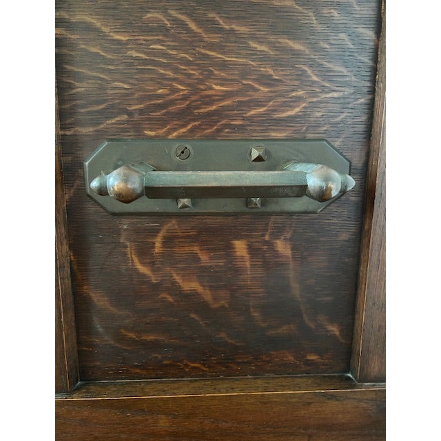 Early 20th Century Arts & Crafts Cedar-Lined Oak Trunk or Bridal Chest For Sale - Image 16 of 17