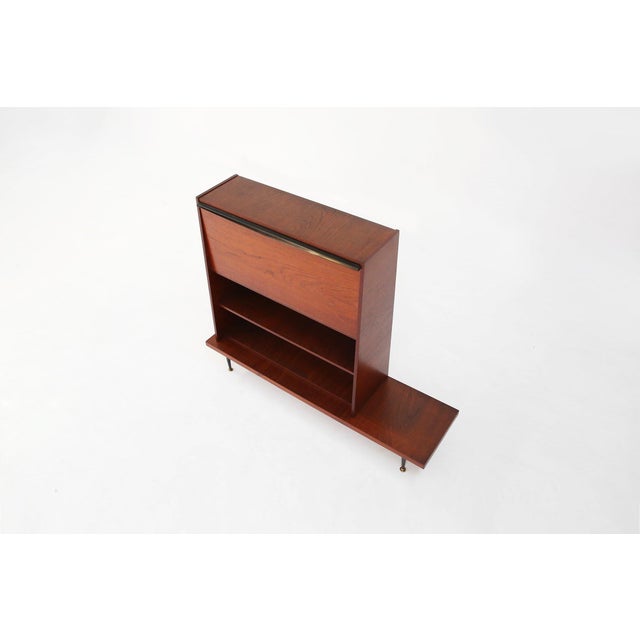 A beautifully balanced example of Belgian mid‑century design, this 1960 teak cabinet embodies the clarity, warmth, and...