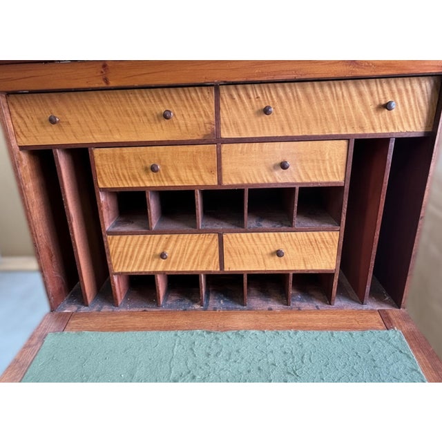 Early 19th Century American Butler’s Secretary Desk With Tiger Maple Interior For Sale - Image 4 of 8