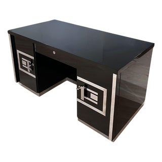 Art Deco Desk in Black Lacquer, Walnut & Metal, France, 1930s-1940s For Sale