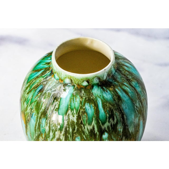 Groovy Mid Century Modern MCM Unique Drip Glazed Vintage Decorative Green Vase Home Decor Studio Pottery For Sale - Image 9 of 15