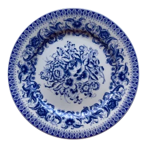Contemporary Blue & White Porcelain Floral Design Decorative Plate