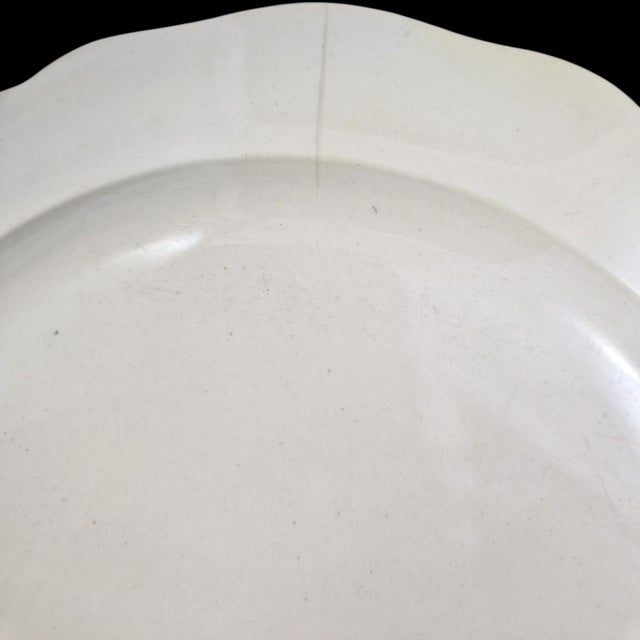 Cream Creamware Liverpool Birds Plates from Leeds Pottery of Hunsle, 1770s, Set of 2 For Sale - Image 8 of 12