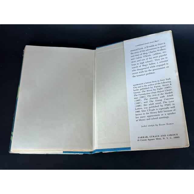 Madeleine l'Angle a Wrinkle in Time Vintage Science Fiction Book For Sale - Image 10 of 15