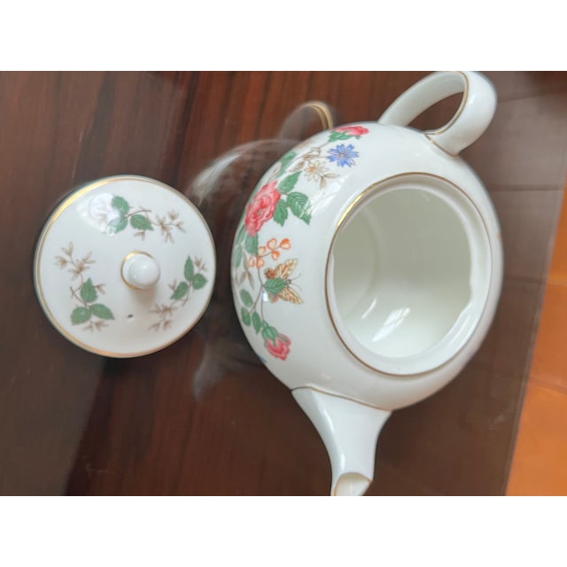 Wedgwood Vintage Wedgwood Teapot For Sale - Image 4 of 10