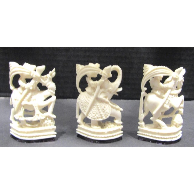 Antique Rajasthani Indian Ivory Colored Bone Complete Hand Carved Chess Set For Sale - Image 10 of 13