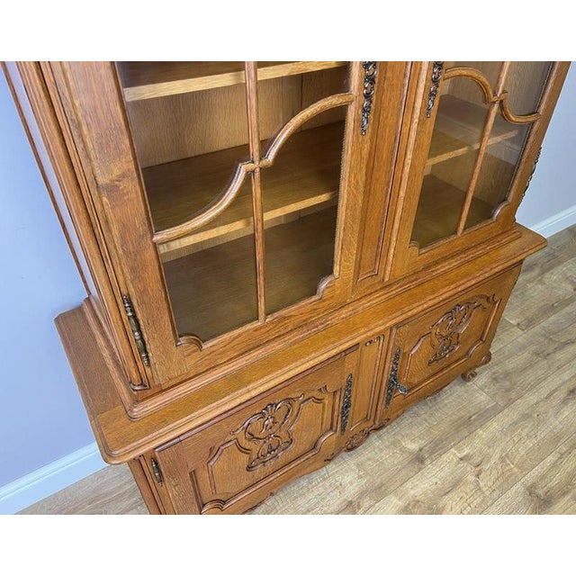 Vintage Louis XVI French Oak Display Cabinet For Sale - Image 6 of 13
