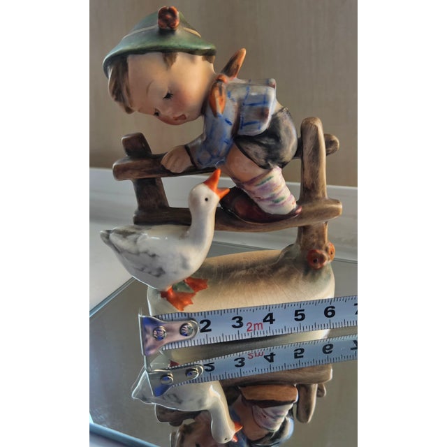 Vintage Goebel Hummel “Barnyard Hero” #195 2/0 Tmk2 – Boy With Goose German Porcelain Figurine For Sale - Image 4 of 5