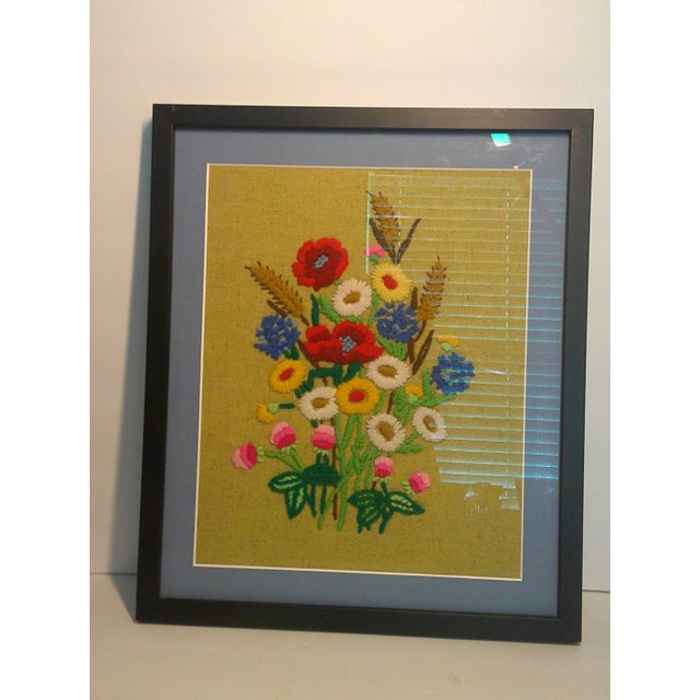 Textile VTG 1970s Framed Crewel Floral Bouquet Needlework Art Mid-Century Retro For Sale - Image 7 of 10