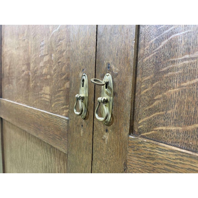Early 20th Century English Oak Wardrobe For Sale - Image 15 of 18