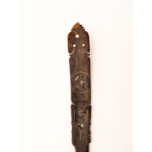 19th Century Carved Horn Hook For Sale - Image 4 of 4