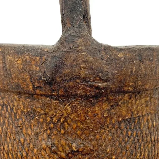 Mid-20th Century Chinese Woven Reed Basket For Sale - Image 4 of 10