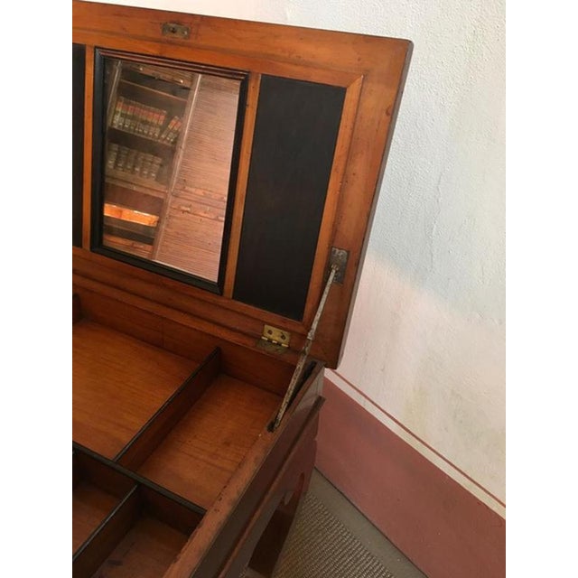 Early 19th Century Walnut Vanity Table, Italy For Sale - Image 11 of 15
