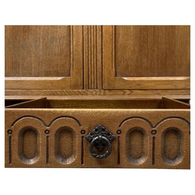 Antique English Golden Oak Court Cabinet, 1900s For Sale - Image 4 of 13