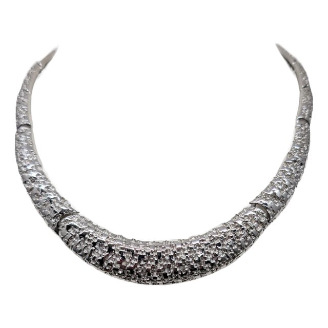 Vintage 1980s Signed Monet Rhodium Plated Textured Collar Necklace For Sale